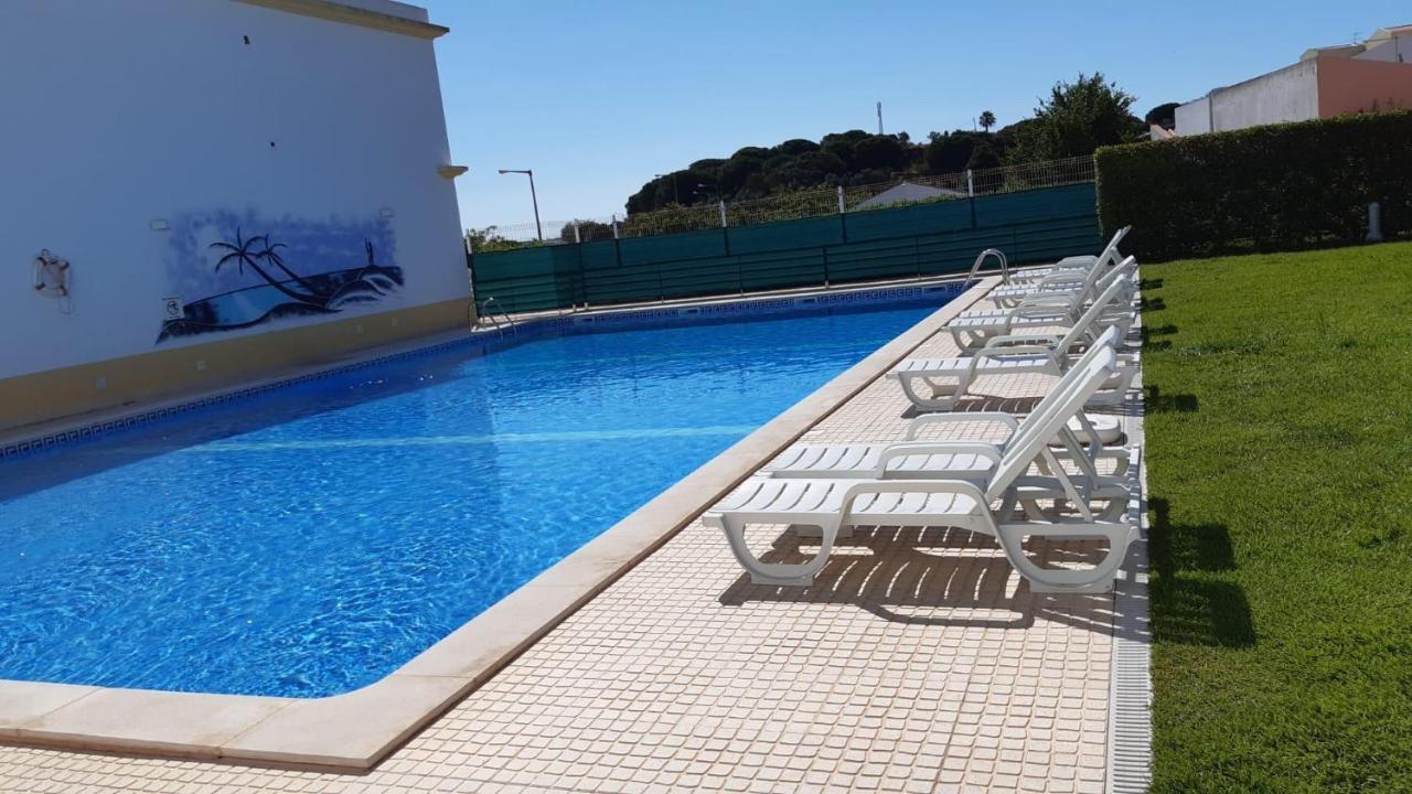 Falésia Beach Villa Olhos de Agua  Esterno foto